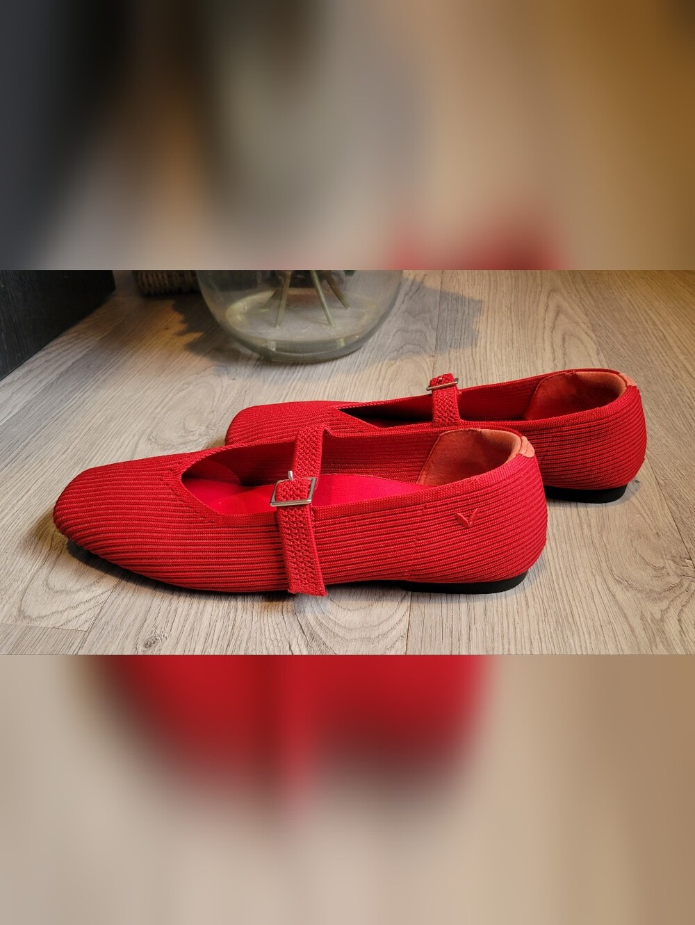 Vivaia Mary Jane Buckle Square-Toe V-Cut Red Flats, Women's US 8 EU 39 - Picture 7 of 16